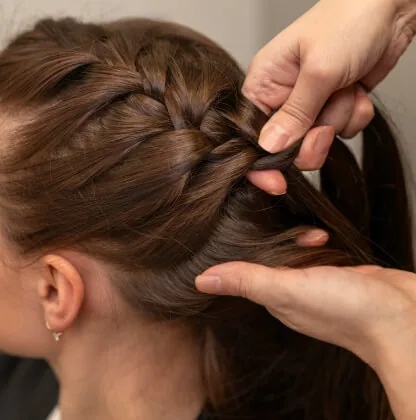 Starostlivosť o farbené vlasy – profesionálne tipy kaderníčky Marcely Mokrej z Turian