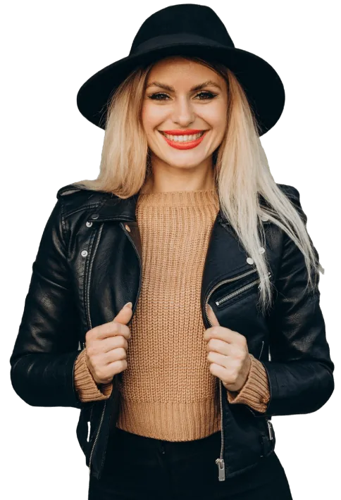 Elegantná žena s upravenými vlasmi – zakrývanie šedín v Kaderníctve Marcela Turany